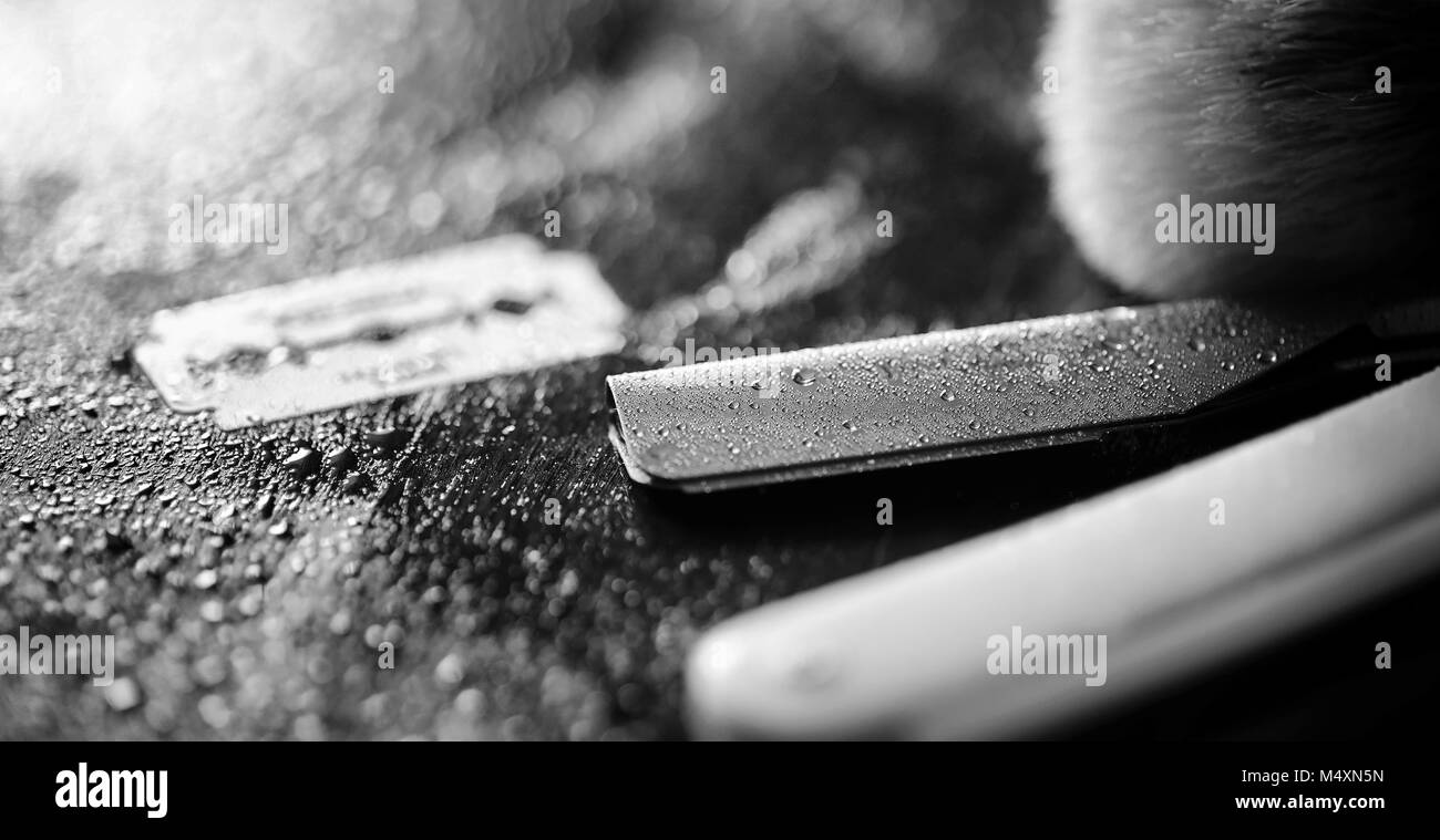 Unsafe Razorblade Bristles on case hi-res stock photography and images - Alamy