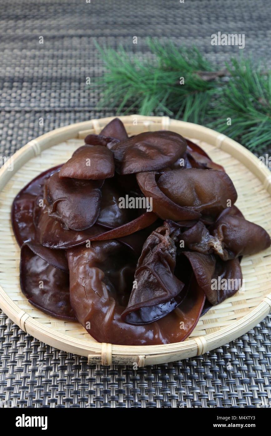 Japanese jars hires stock photography and images Alamy