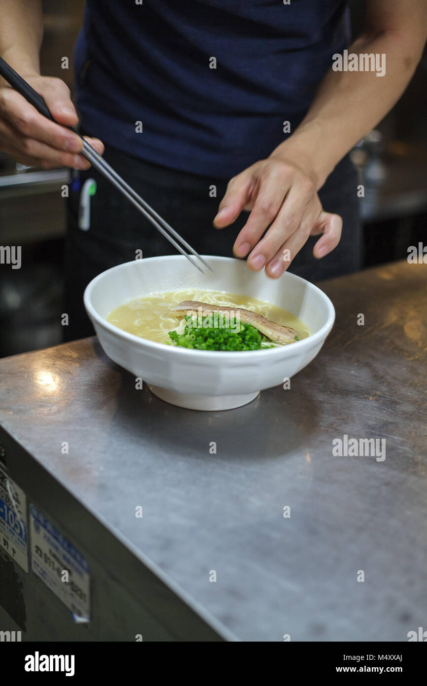 Ramen shop hi-res stock photography and images - Alamy
