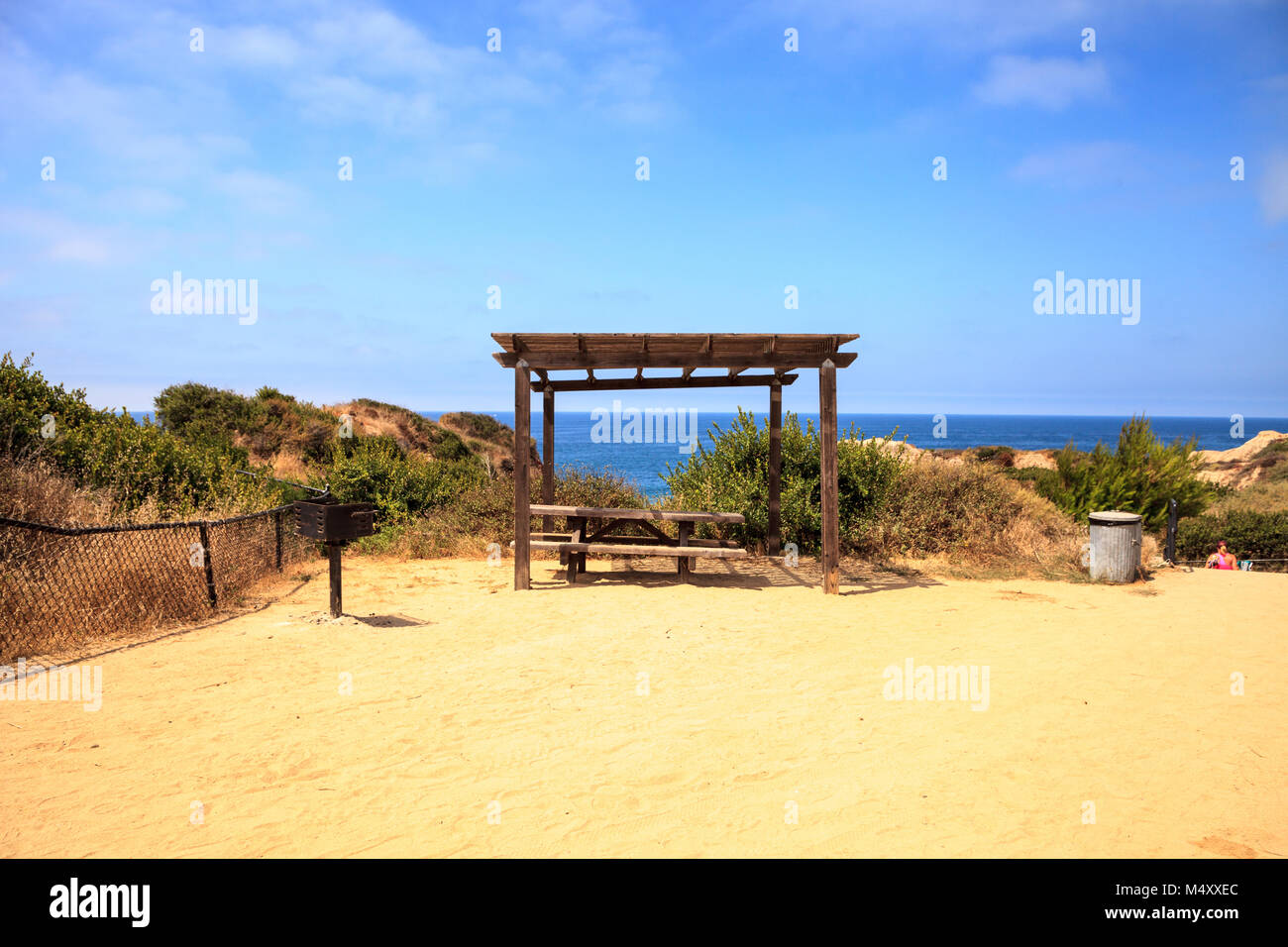 Picnic table and BBQ grill at San Clemente State Beach Stock Photo