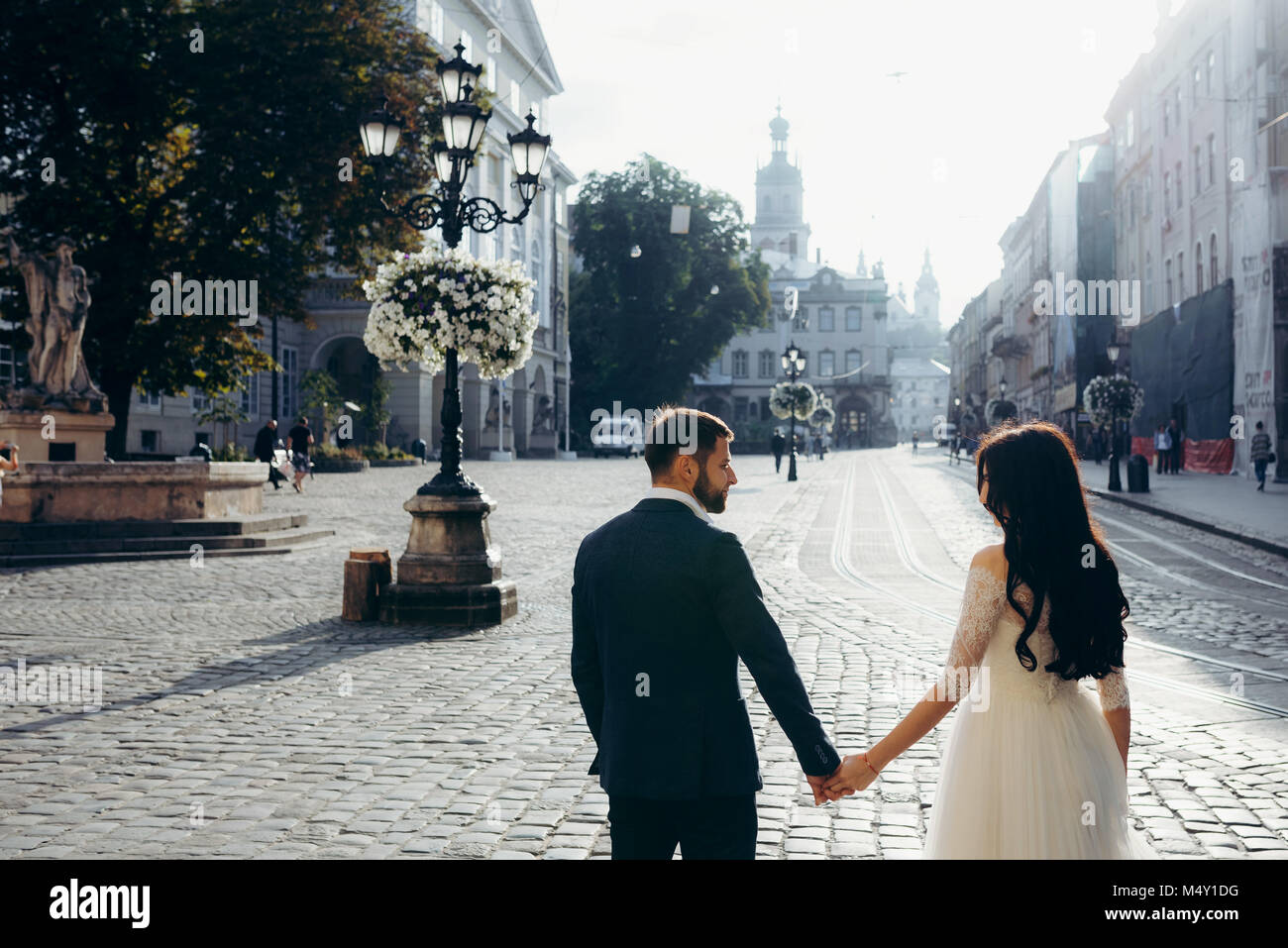 Half man half woman dress suit hi-res stock photography and images - Alamy