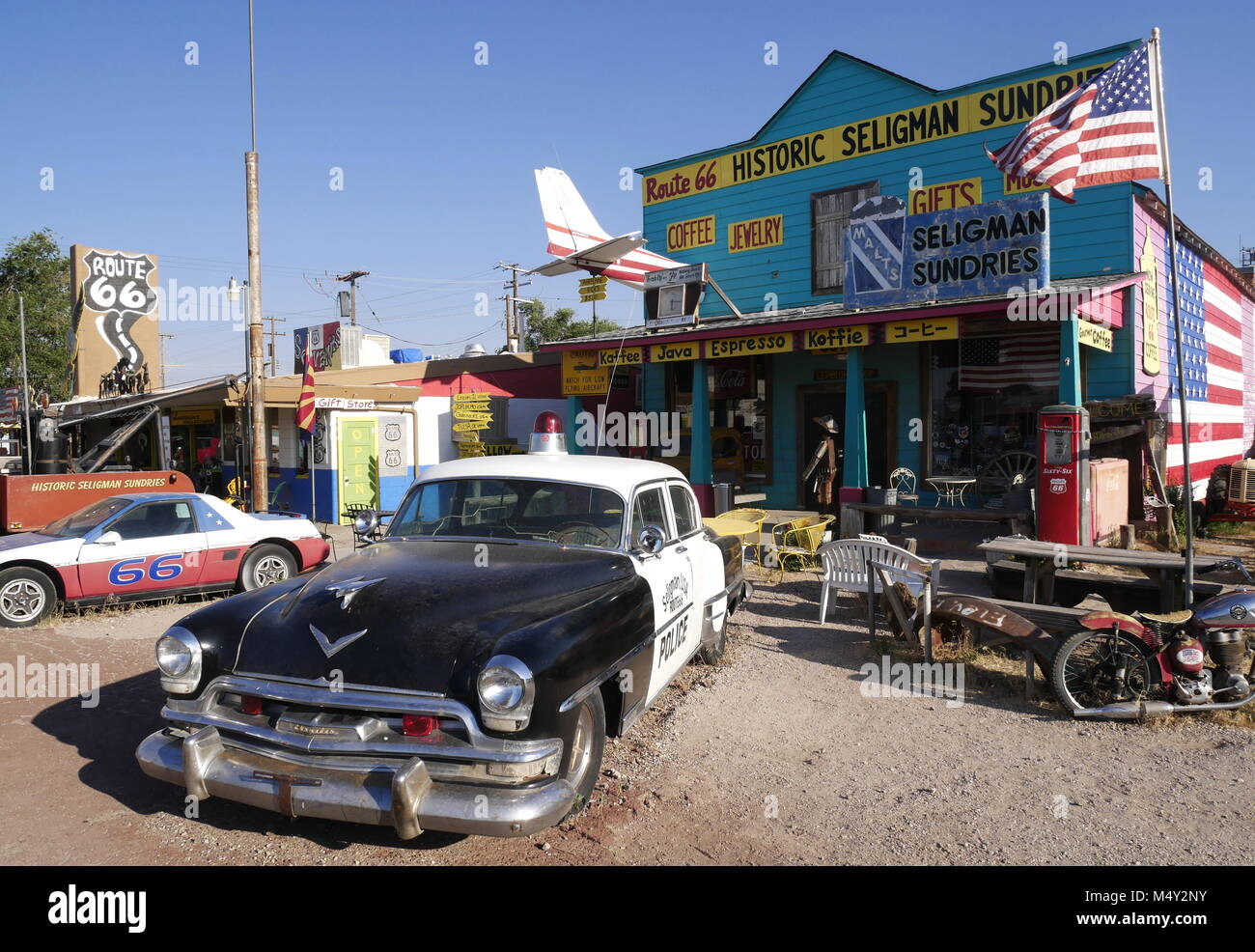 Police car historic route 66 hires stock photography and images Alamy