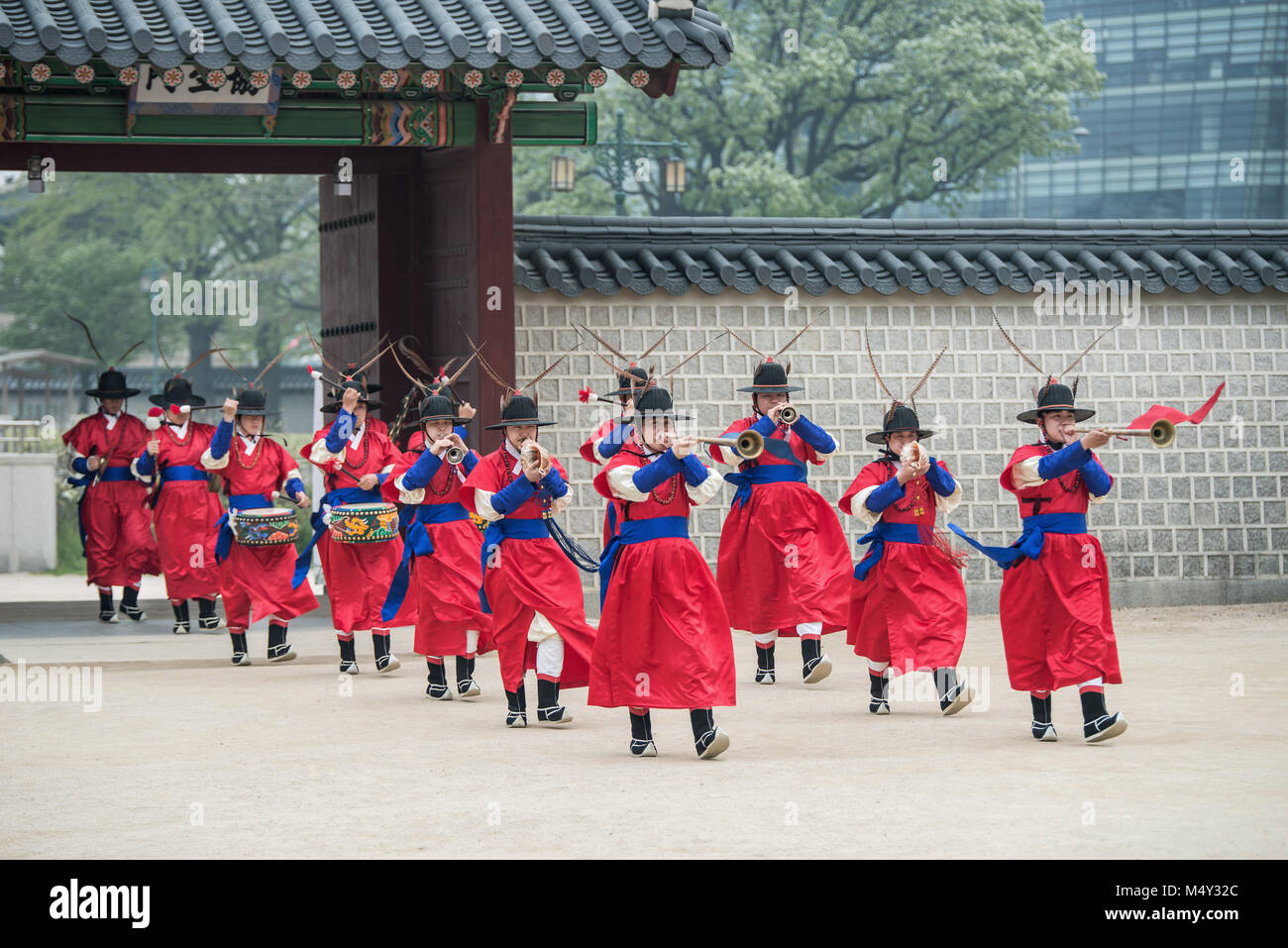 Gwanghwamun gate of Gyeongbokgung Palace Guards Stock Photo