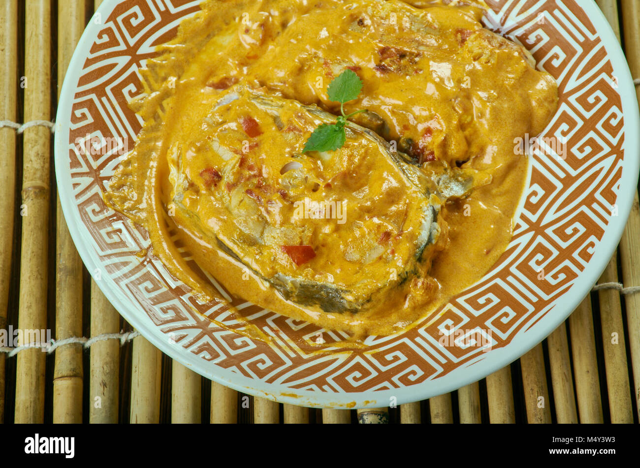 Bengali mustard fish Curry Stock Photo Alamy