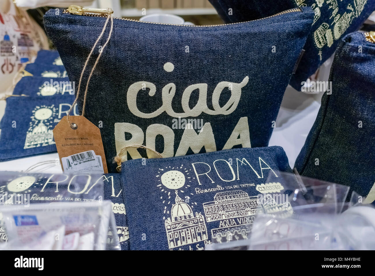 Ciao roma sign signs hires stock photography and images Alamy