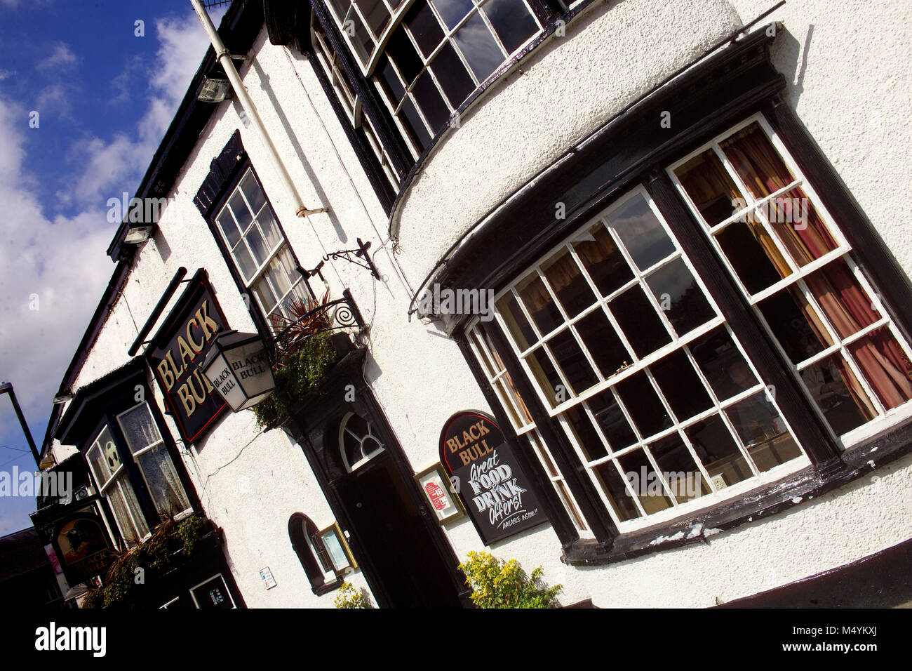 Bull Inn At Ripon Black bull inn and hotel hi-res stock photography and images - Alamy