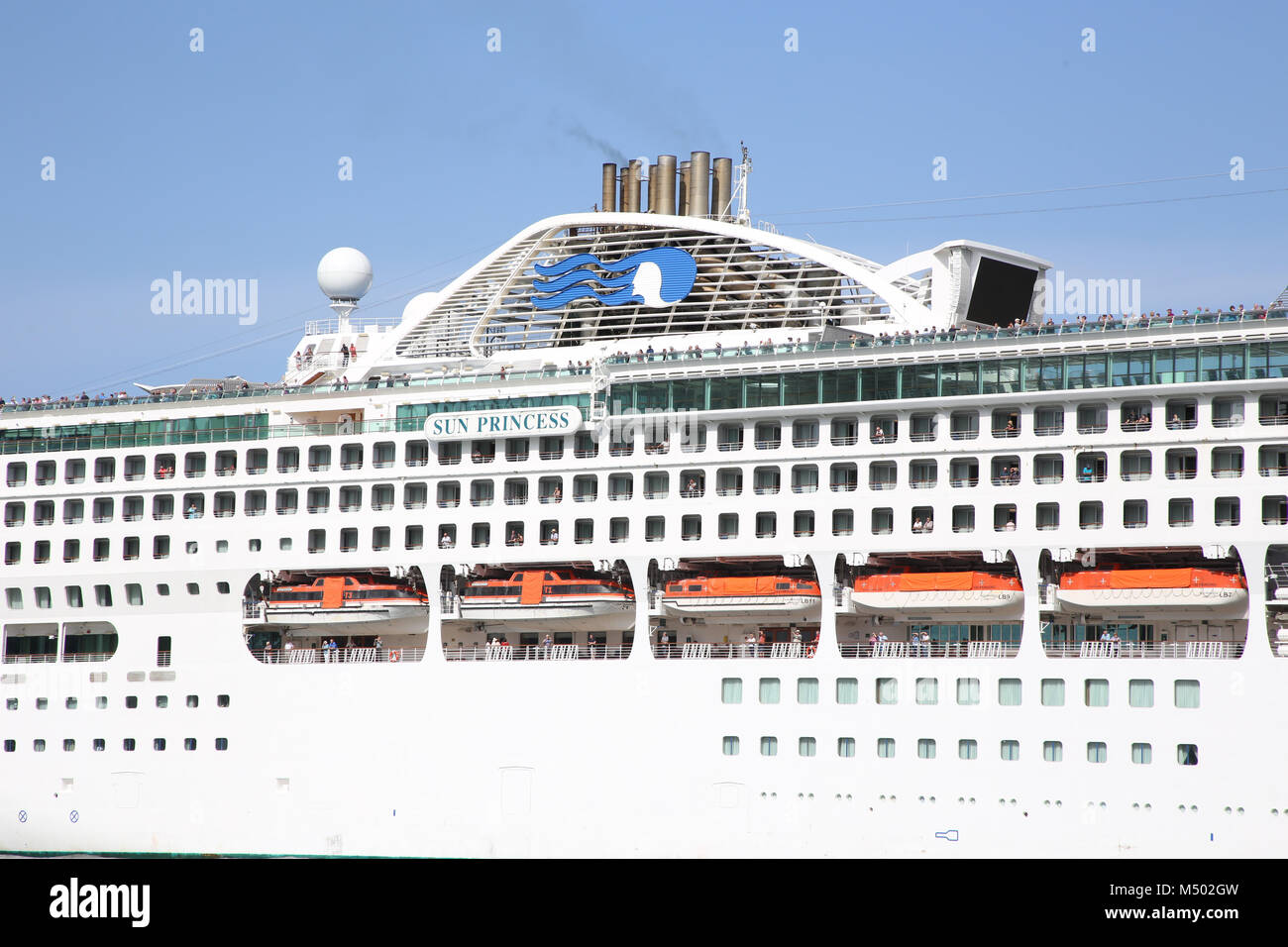 Page 3 2 261 High Resolution Stock Photography And Images Alamy