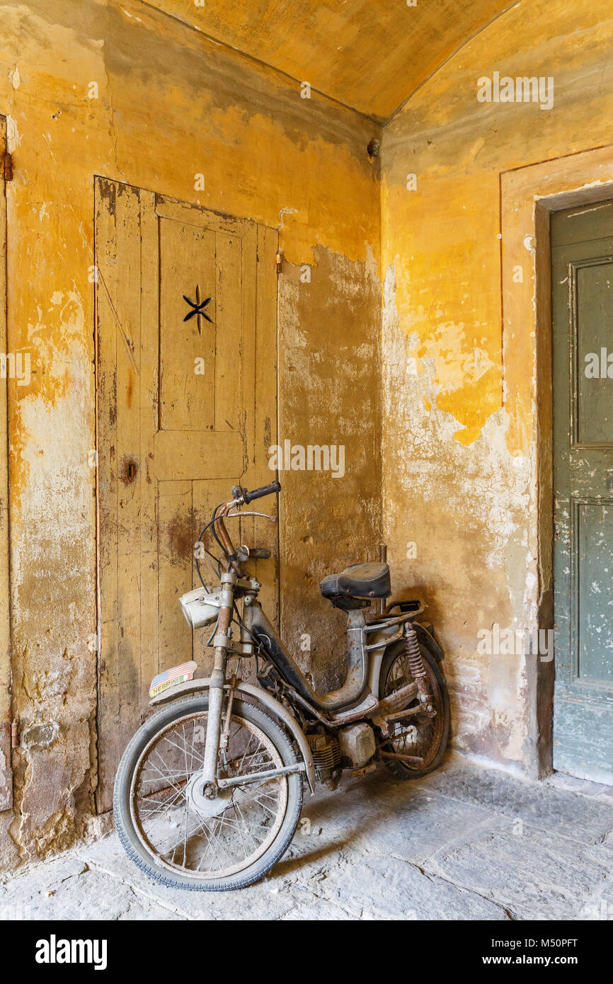 Old moped hi-res stock photography and images - Alamy