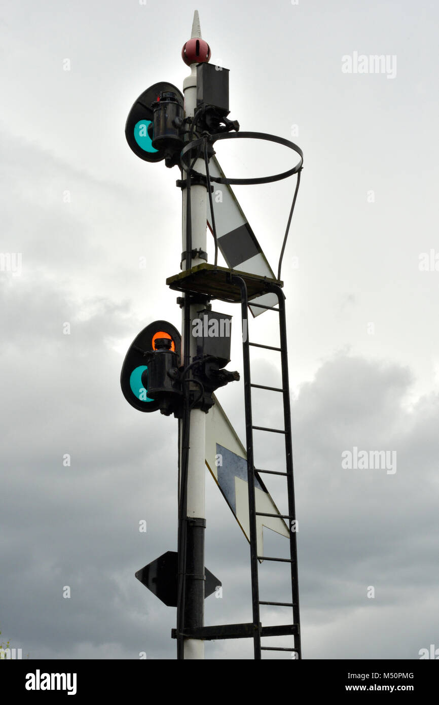 Traditional Semaphore Signal Post at Quorn and Woodside Station on the Great Central Railway Stock Photo