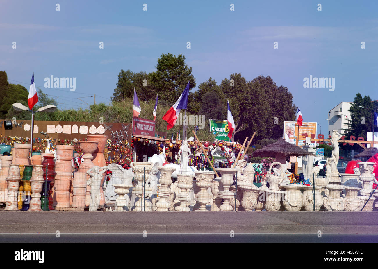 Junk shop Stock Photo Alamy