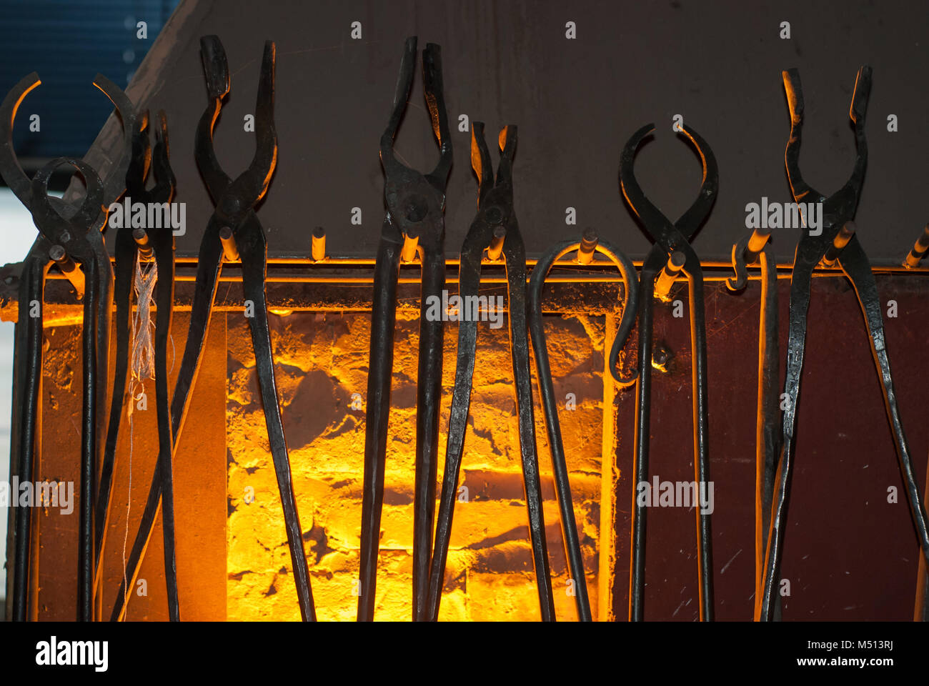Blacksmith tongs hires stock photography and images Alamy