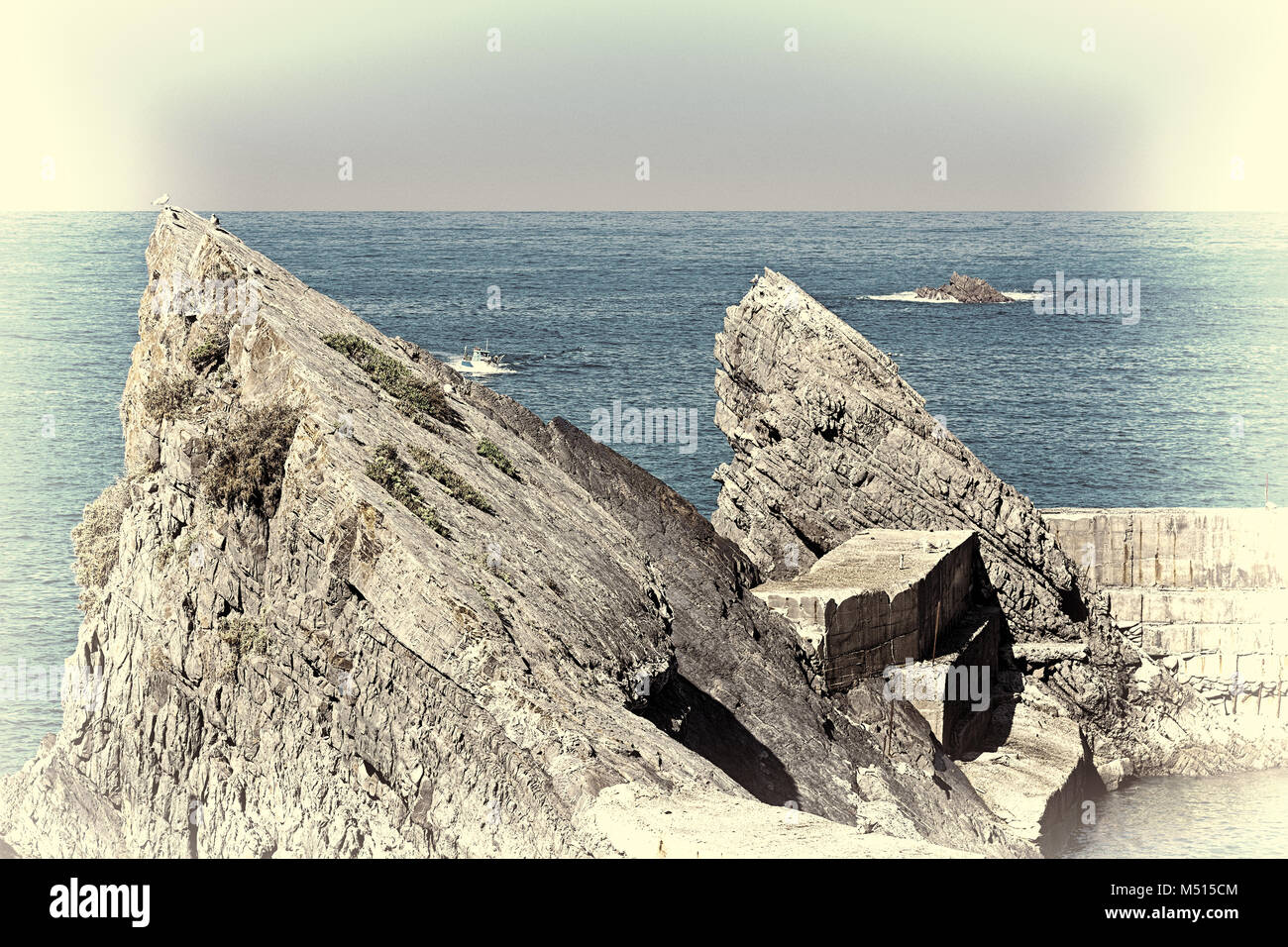 Schooner rock hi-res stock photography and images - Alamy