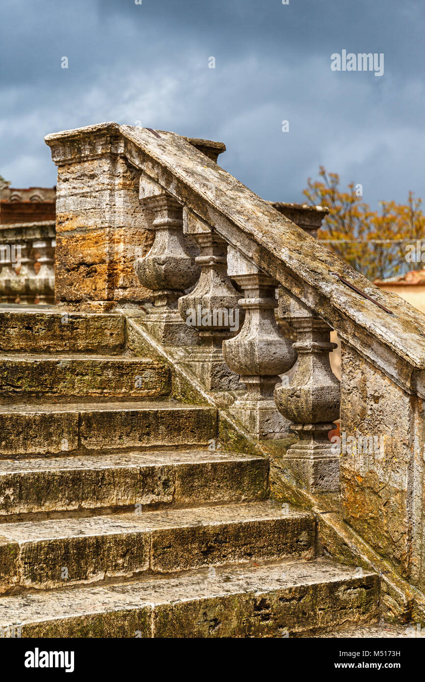 Ornate staircase hi-res stock photography and images - Alamy