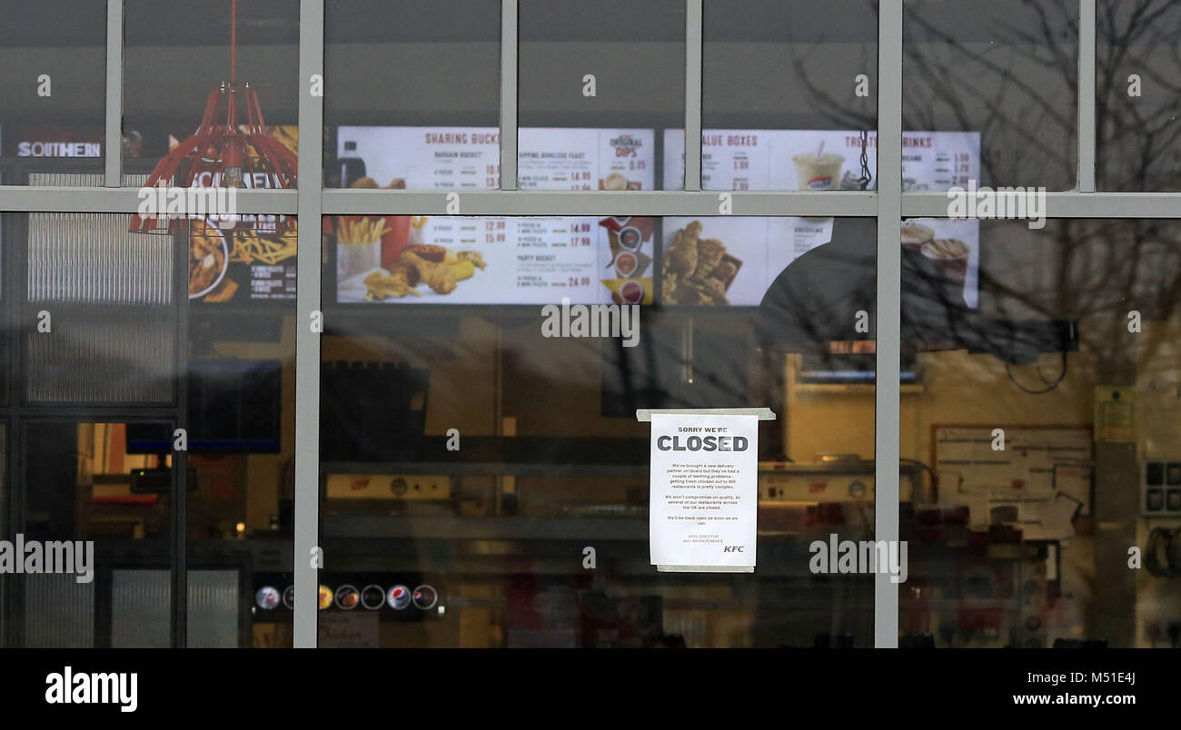 A closed sign in the window of a KFC restaurant near Ashford, Kent, as the fast food outlet has been forced to close a raft of stores after a new delivery contract with DHL resulted in chicken shortages across the country. Stock Photo