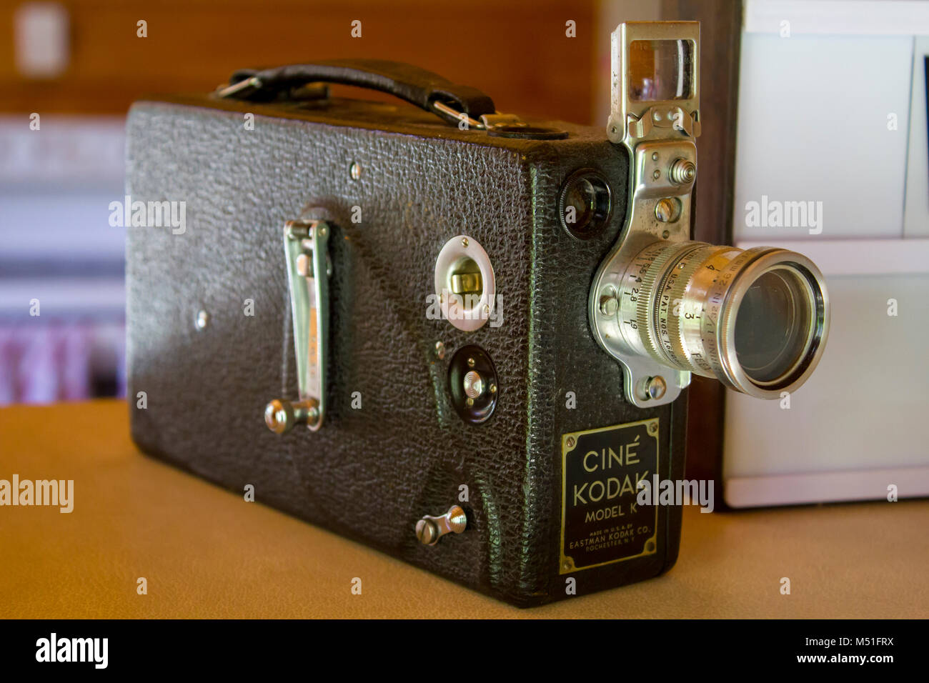 16mm camera hi-res stock photography and images - Alamy