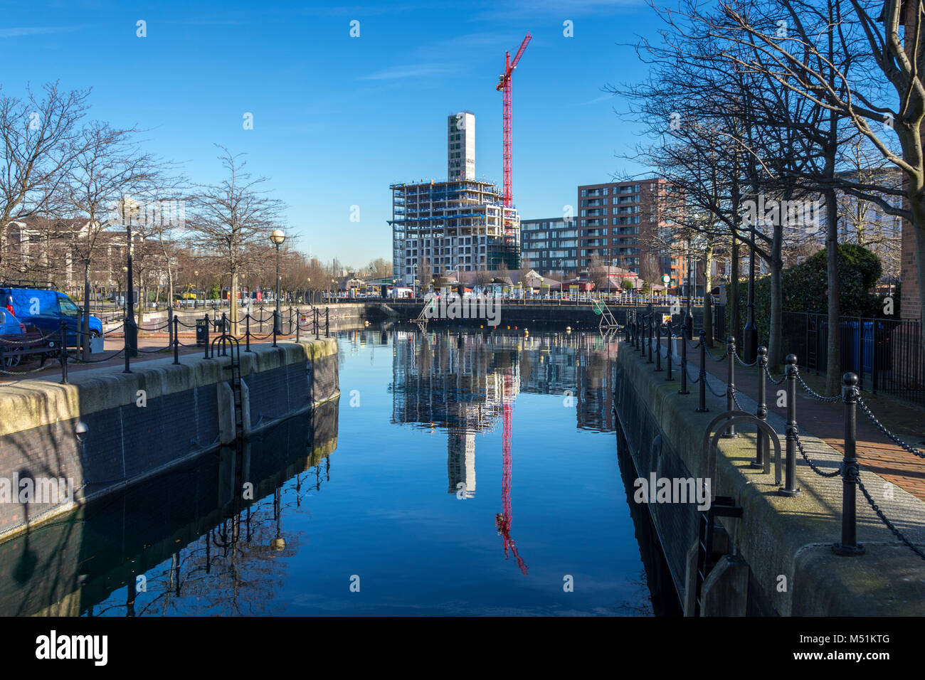 The 'X1 The Gateway' apartment block under construction, from St. Louis