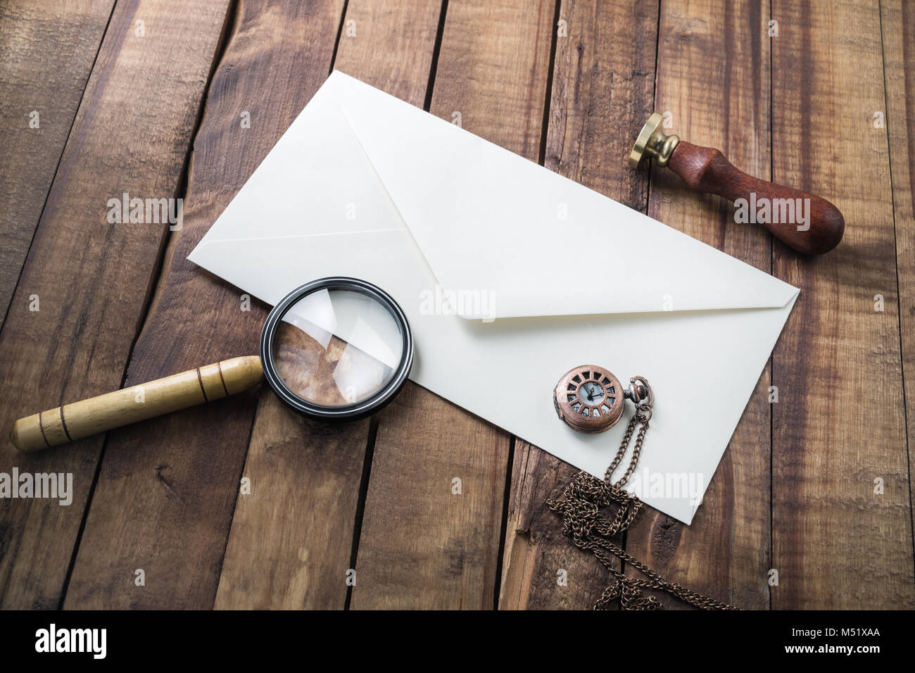 Envelope and stamp hi-res stock photography and images - Alamy