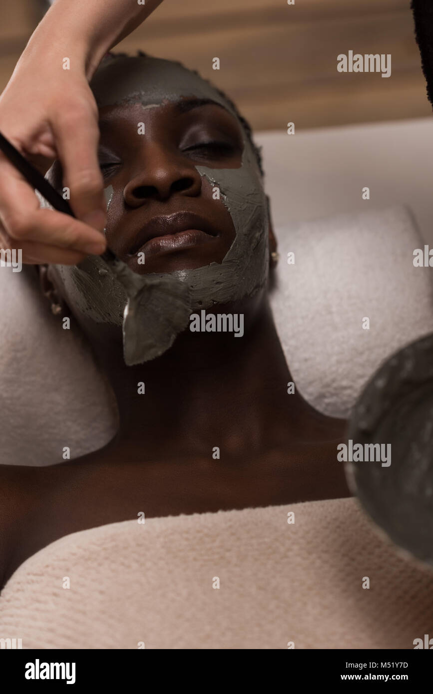 Applying mud hi-res stock photography and images - Alamy