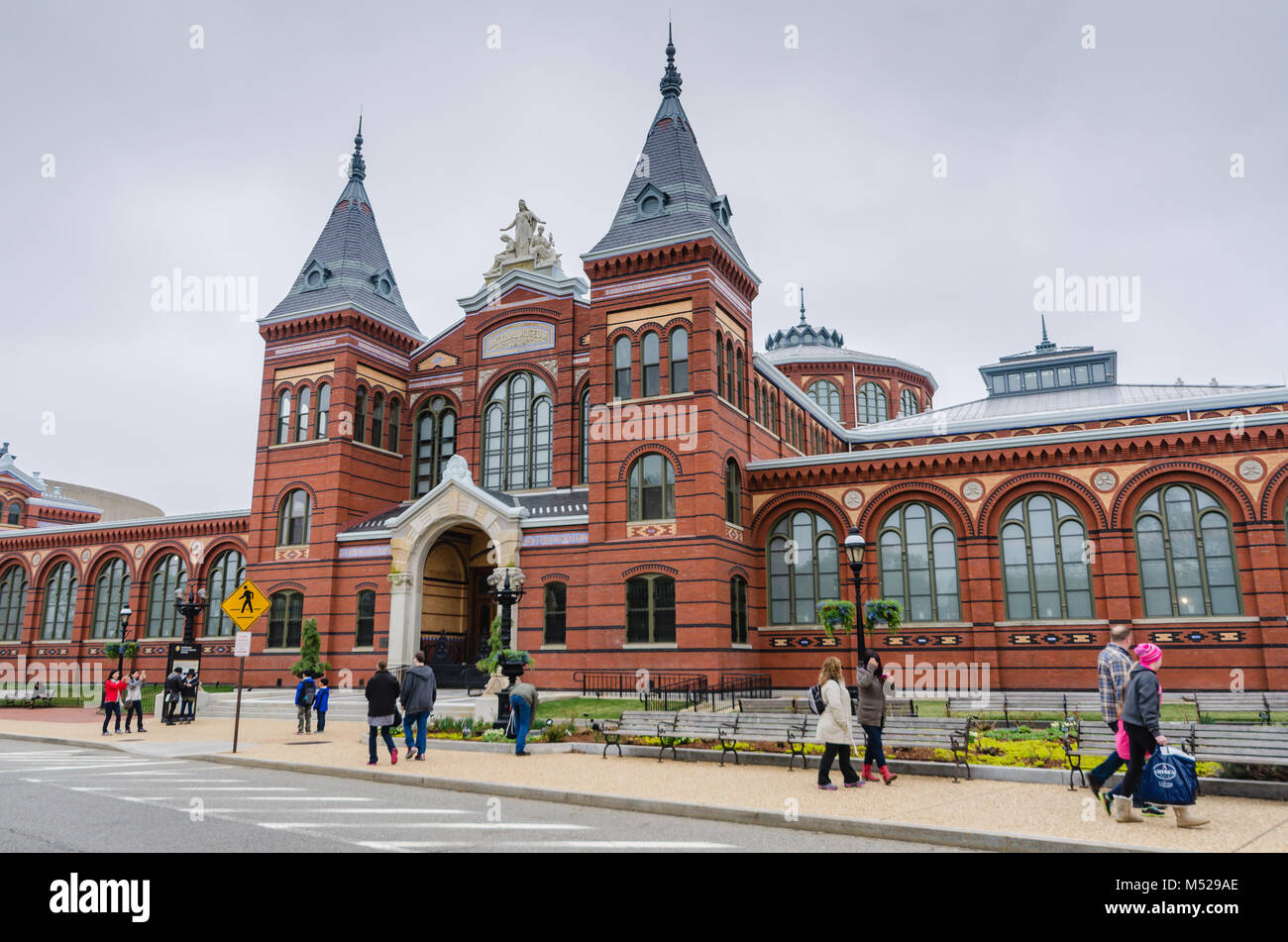 The Smithsonian Institution Building ('the Castle') located near the National Mall in Washington, D.C. Stock Photo