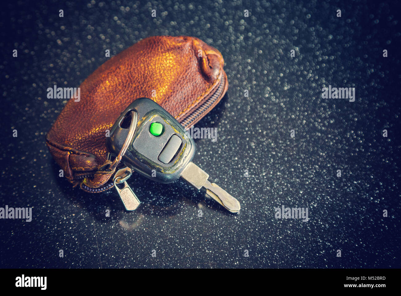 Drive car keys hi-res stock photography and images - Alamy