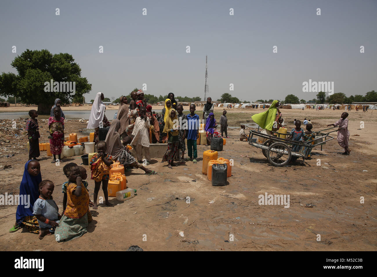 Muna garage hi-res stock photography and images - Alamy