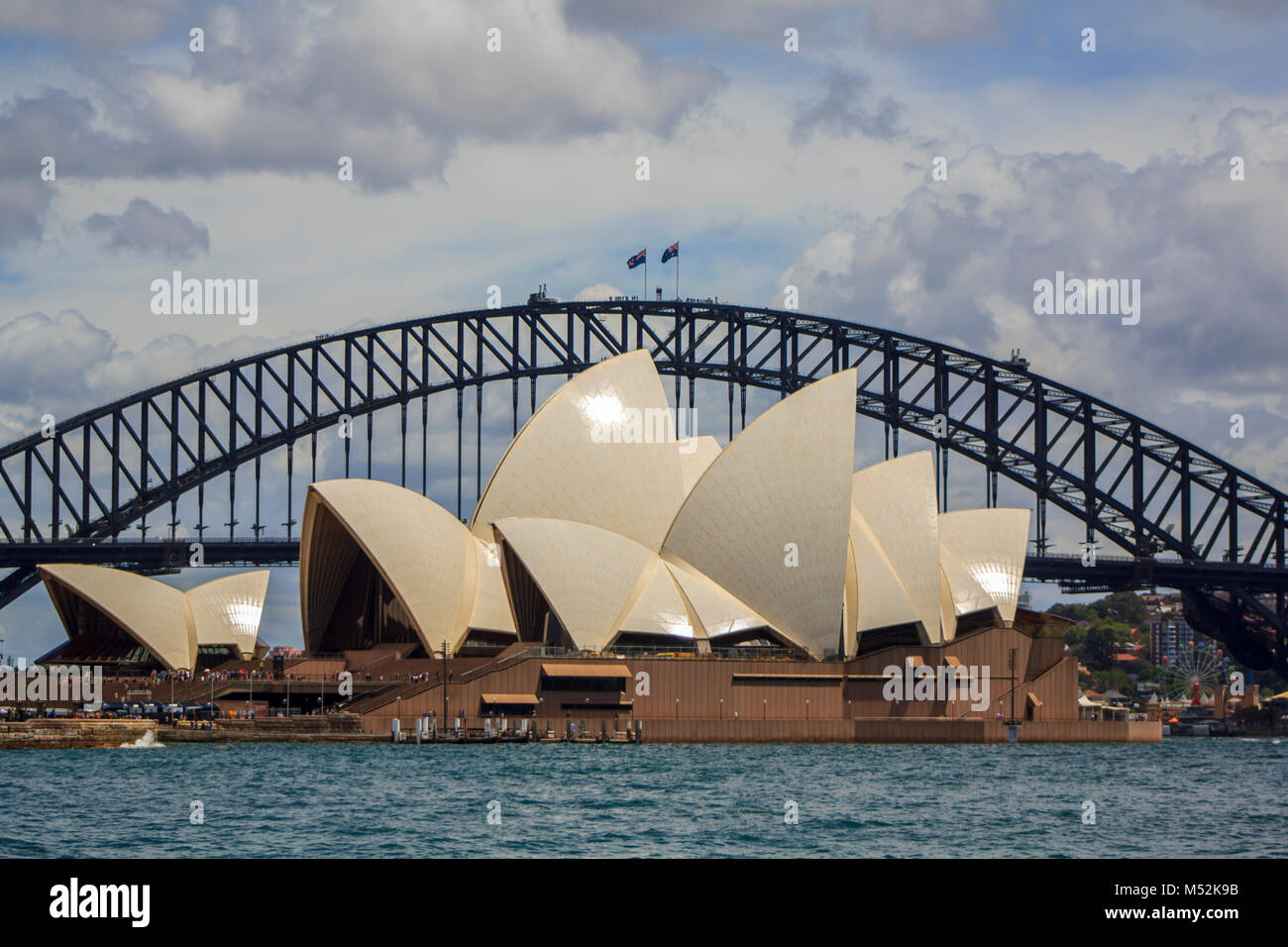 Sydney Opera House and Sydney harbour bridge. The two most iconic landmarks in Sydney Stock Photo