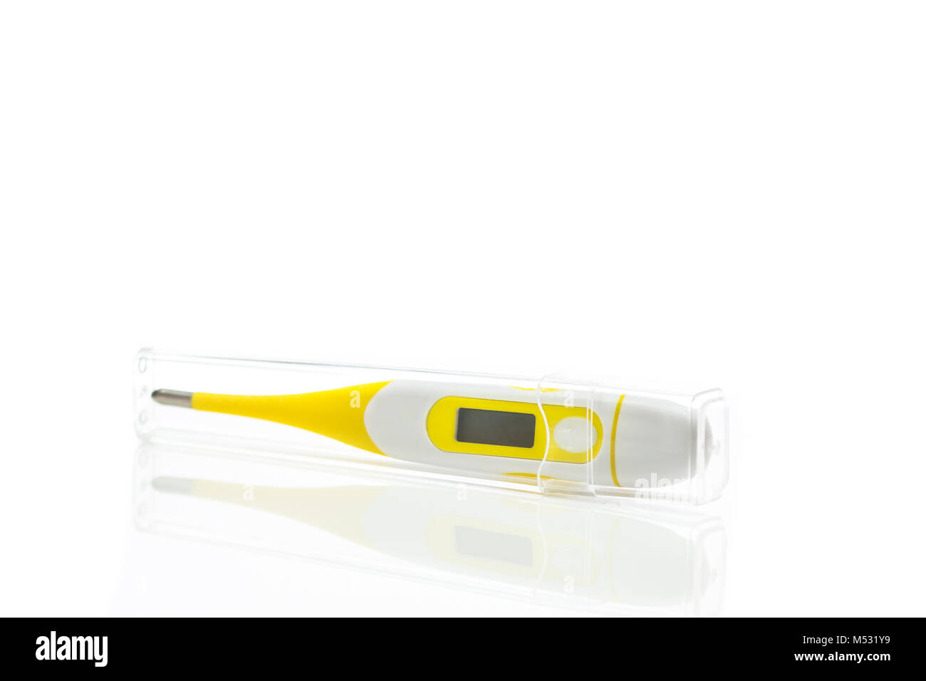 https://c8.alamy.com/comp/M531Y9/digital-thermometer-in-plastic-case-isolated-on-a-white-background-M531Y9.jpg