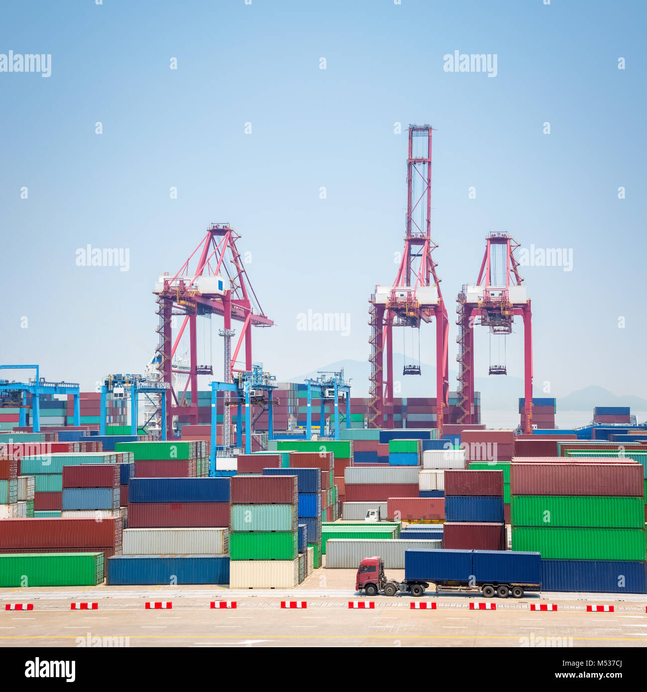 ningbo container terminal Stock Photo