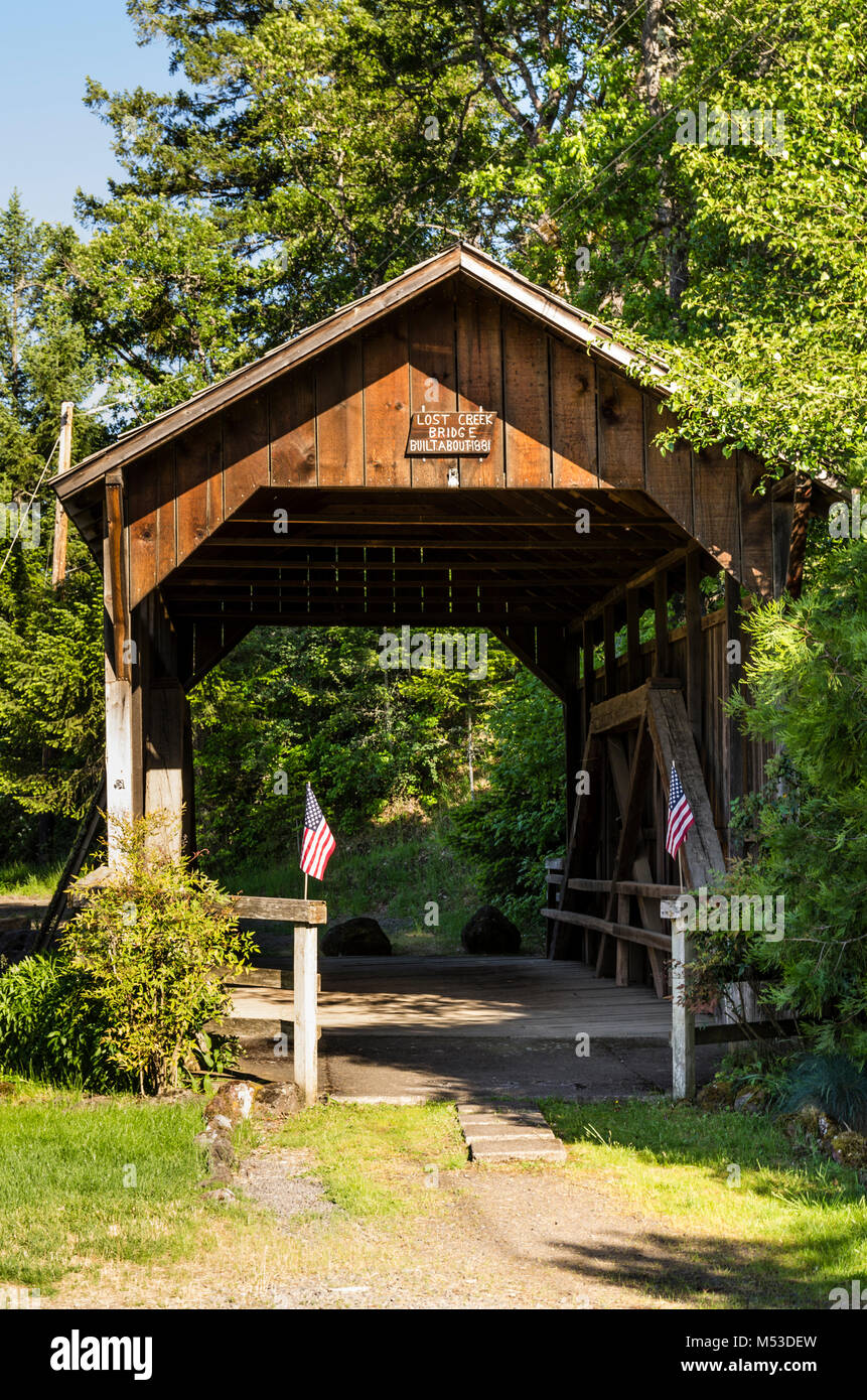 The Lost Creek covered bridge in Jackson County, Oregon Stock Photo