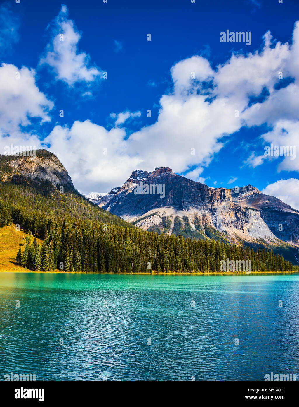 The emeraldgreen lake Stock Photo Alamy