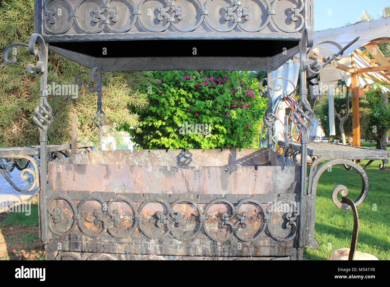 Old vintage metal barbecue grill Stock Photo Alamy