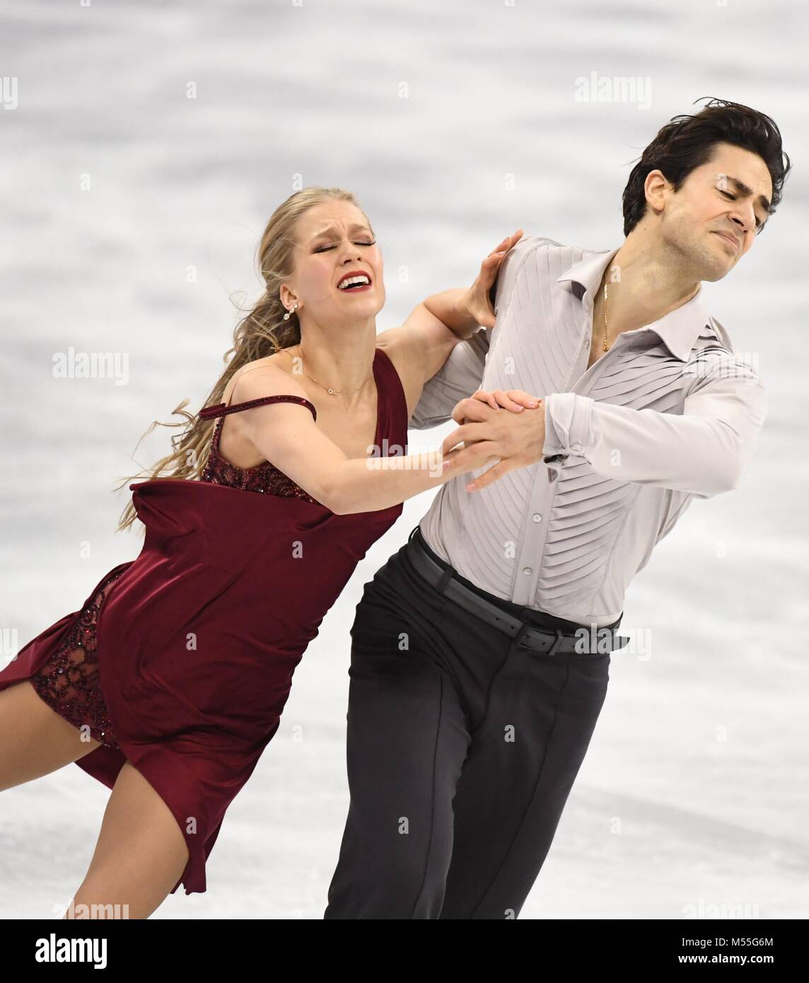 Pyeongchang, South Korea. 20th Feb, 2018. Kaitlyn Weaver (L) and Andrew ...