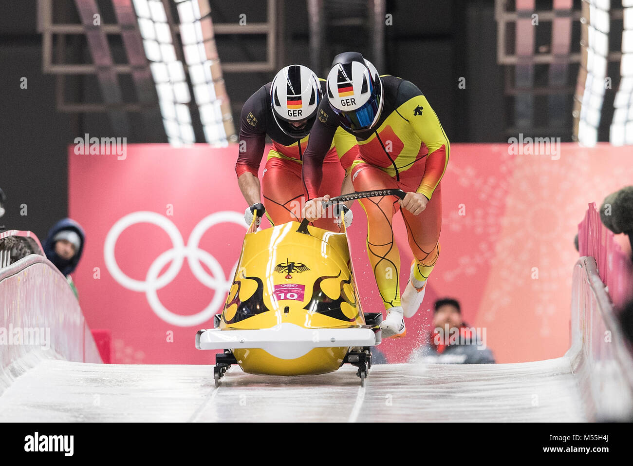 Zweierbob hires stock photography and images Alamy