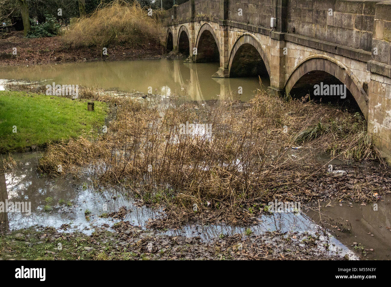 Melton Mowbray. 20th Feb, 2018. UK Weather Sunshine, reflections Stock