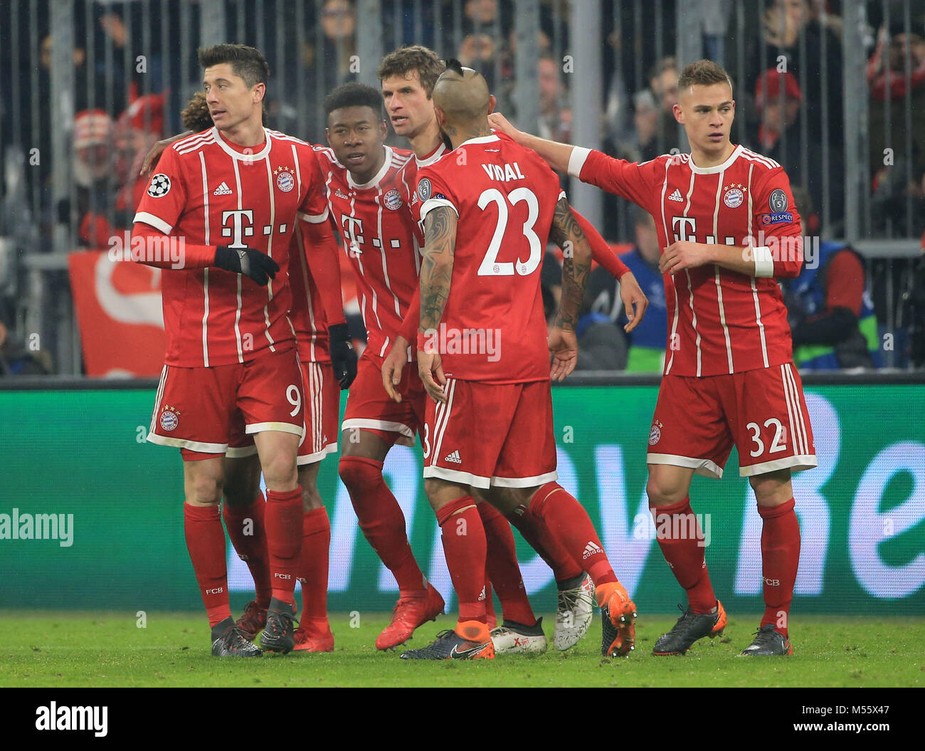 Munich, Germany. 20th Feb, 2018. Bayern Munich's players celebrate scoring  during the first round match of eighth-finals of 2017-18 UEFA Champions  League between Bayern Munich of Germany and Besiktas Istanbul of Turkey,