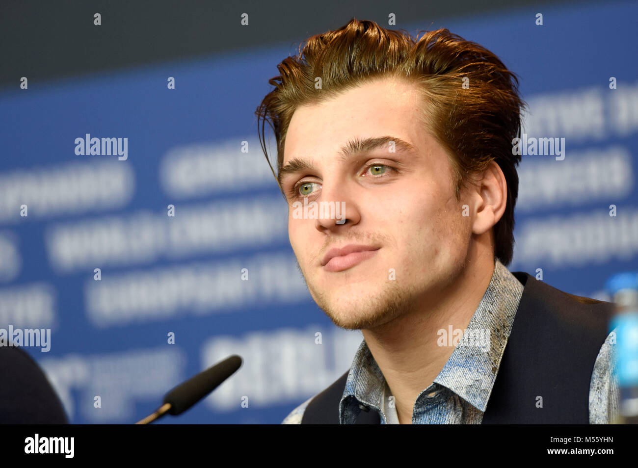 Berlin, Germany. 20th Feb, 2018. Jonas Dassler during the 'The Silent Revolution / Das schweigende Klassenzimmer' press conference at the 68th Berlin International Film Festival / Berlinale 2018 at Hotel Grand Hyatt on February 20, 2018 in Berlin, Germany. Credit: Geisler-Fotopress/Alamy Live News Stock Photo