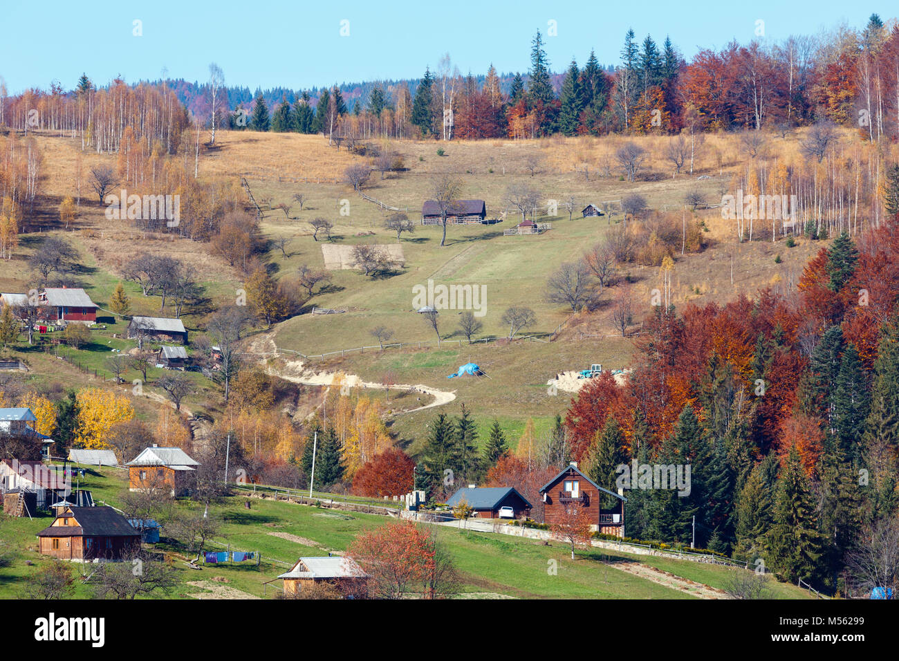Autumn Carpathian village (Ukraine Stock Photo - Alamy