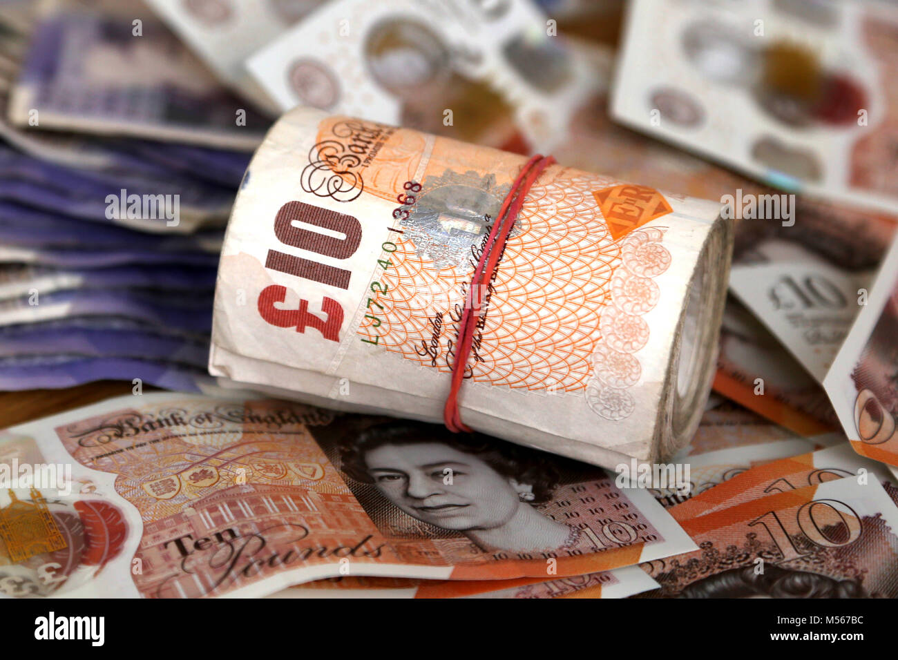 Bank Of England Notes Including The Old Paper 10 Note Paper 20 Note bank-of-england-notes-including-the-old-paper-10-note-paper-20-note