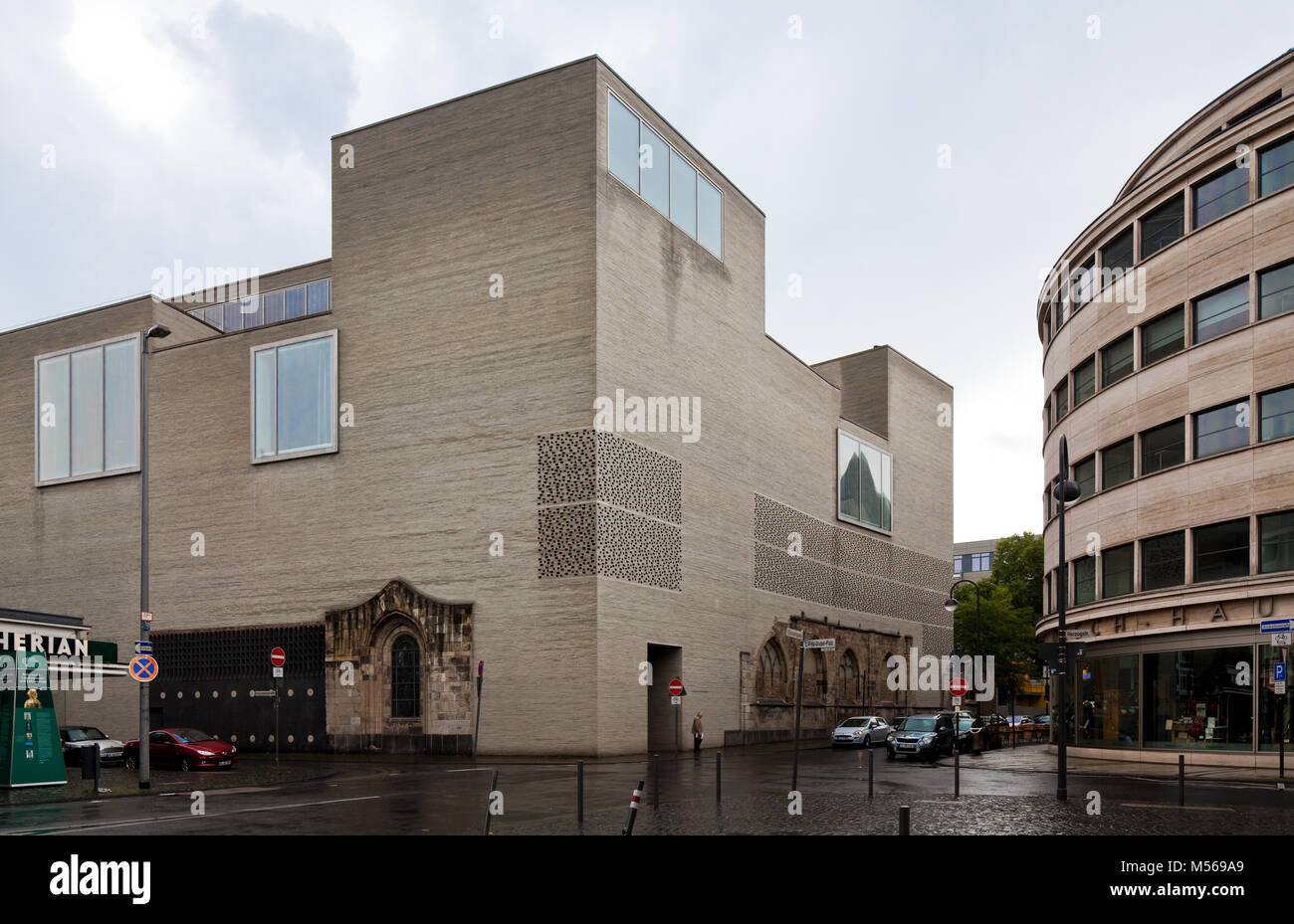 Köln Kunstmuseum KOLUMBA Erbaut 1997-2007 unter Einbeziehung von Resten ...