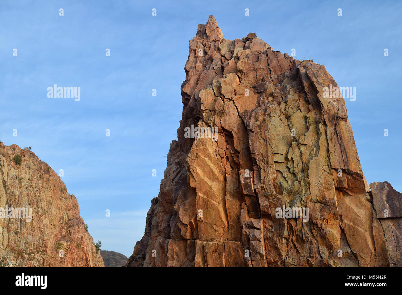Wallpaper of mountain hi-res stock photography and images - Alamy