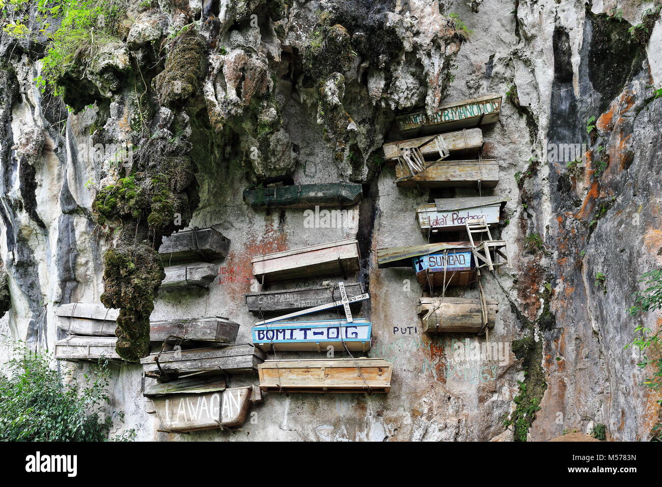 Sagada, Philippines-October 9, 2016: The Igorots practice unique funerary customs-the dead are buried in coffins tied or nailed to cliffs. Sagada-Moun Stock Photo