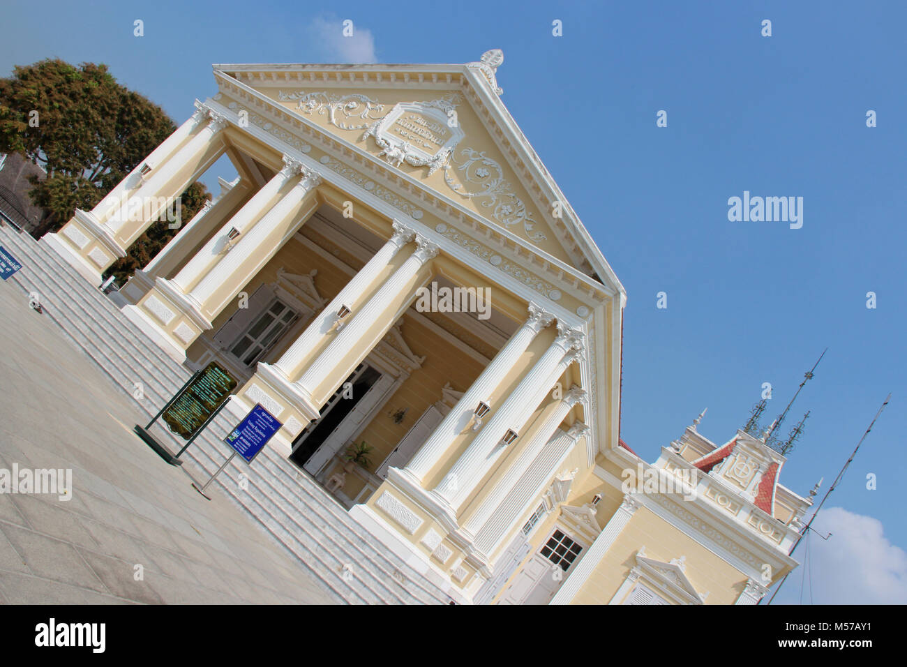 A building (Warophat Phiman Hall)  in the Bang Pa-In royal palace (Thailand). Stock Photo