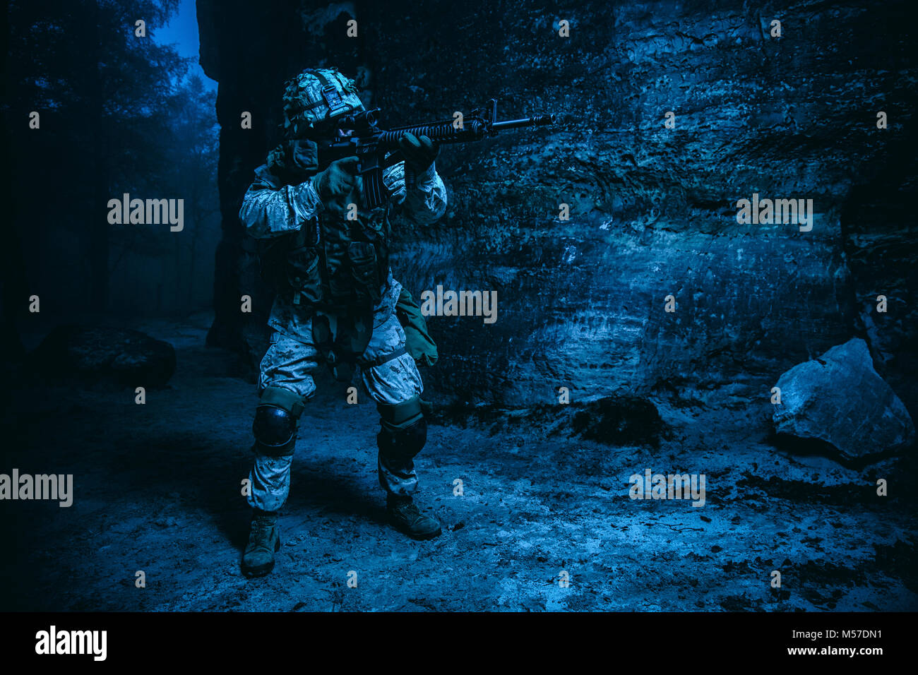Us special forces soldier hi-res stock photography and images - Alamy