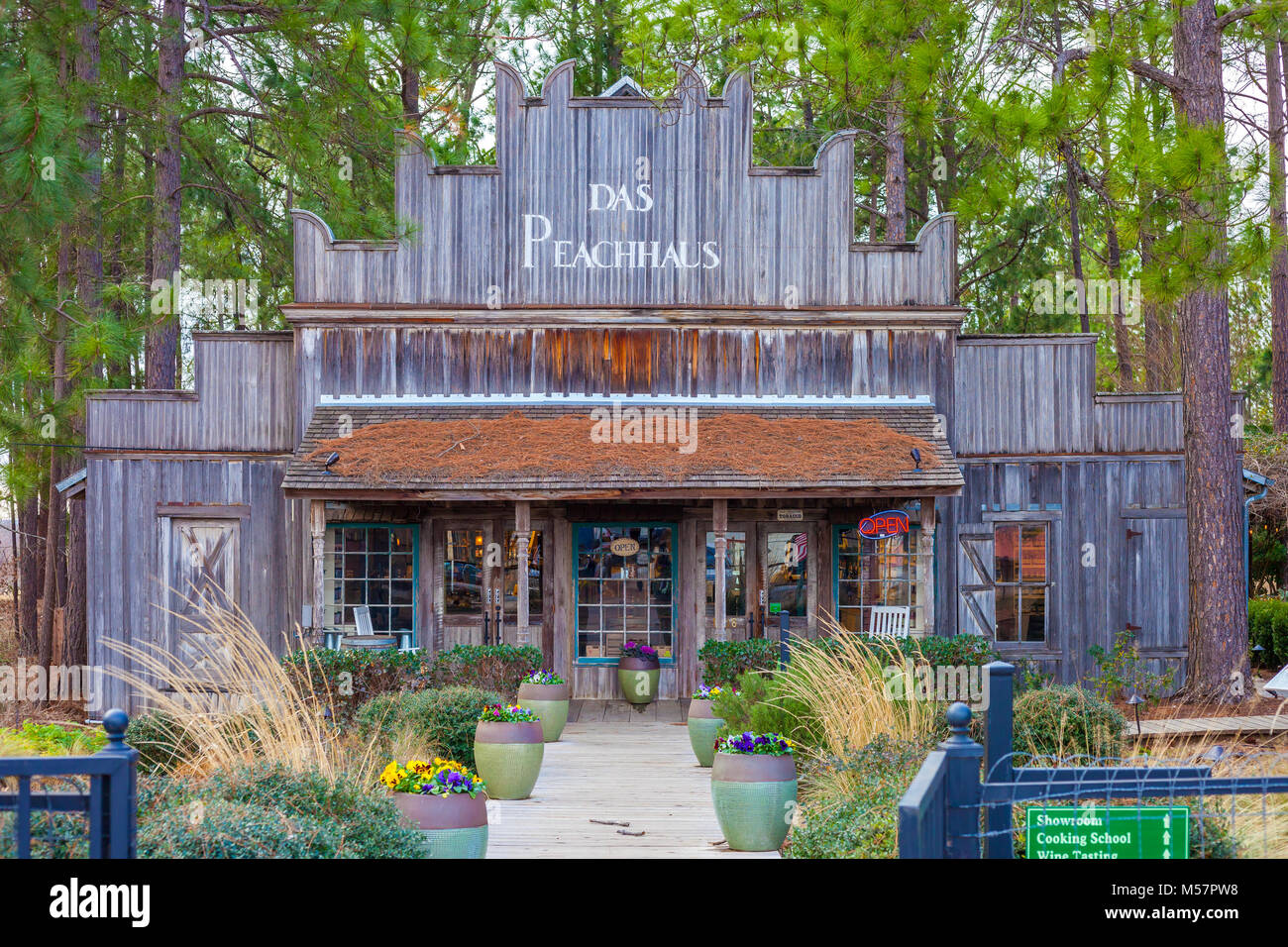 Fredericksburg texas das peach haus hires stock photography and images
