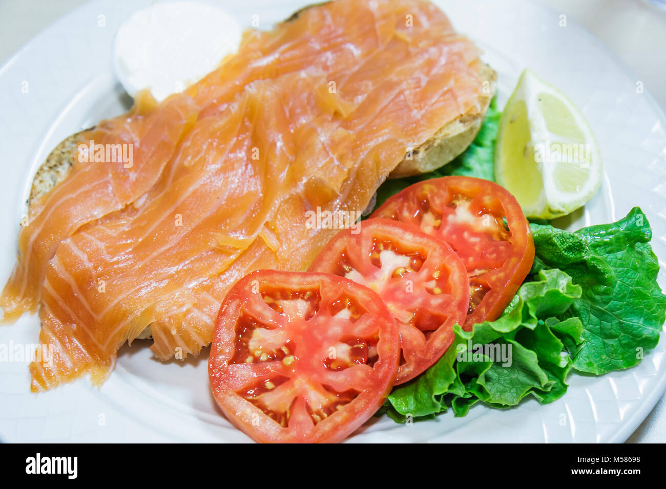 Miami Florida,Coral Gables,Bagel Emporium & Grille,Jewish food,lox,fish,tomatoes,tomatoes