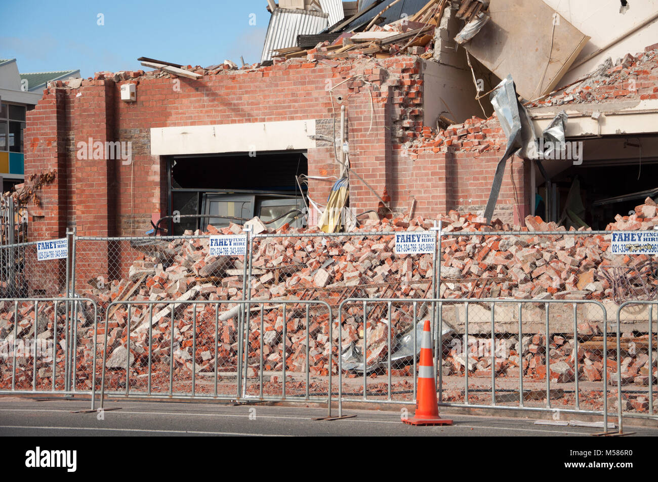 Earthquake Damaged Brick Building In Christchurch Stock Photo Alamy