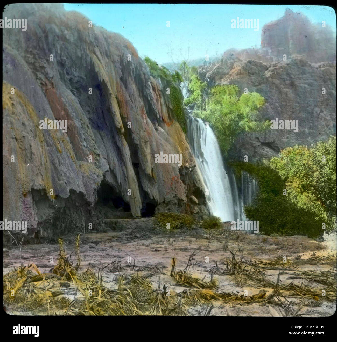grca    Havasupai   Circa . 'UMBRELLAS--WHERE I DRINK  HAVASUPAI' ON A 'PACIFIC STEREOPTICON CO., LOS ANGELES' LABEL.  '62' IS WRITTEN ON A ROUND STICKER IN FRONT LEFT CORNER.  BLACK MAT WITH BLACK TAPED BORDERS. . Stock Photo