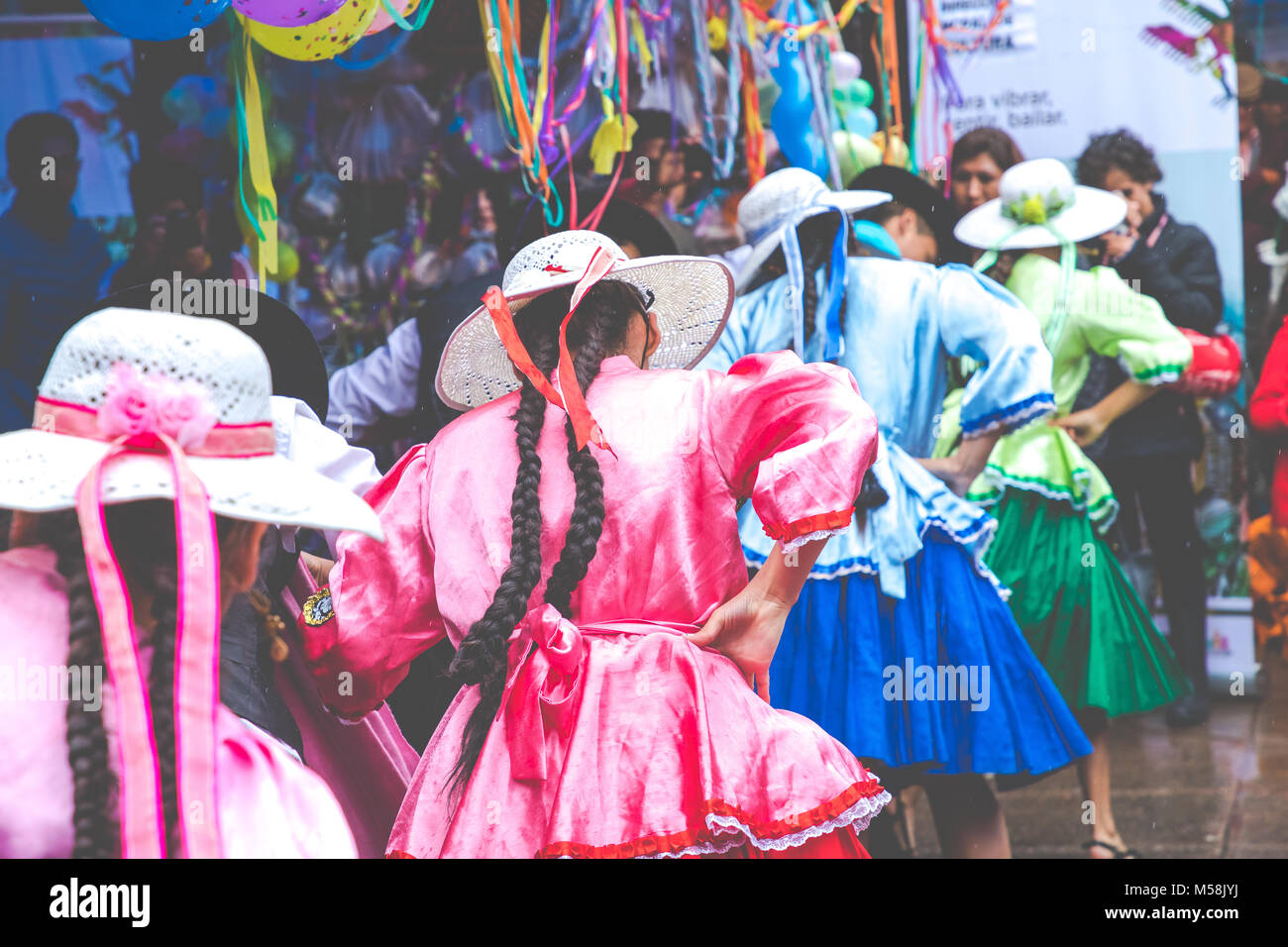 Folklore bolivia hi-res stock photography and images - Alamy