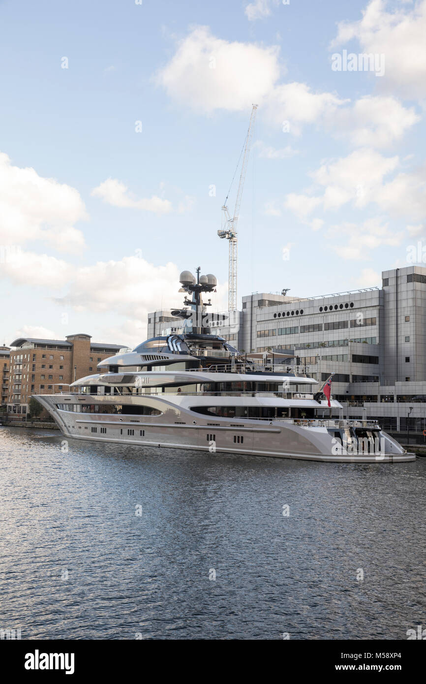 Kismet super yacht moored at South Quay London Stock Photo