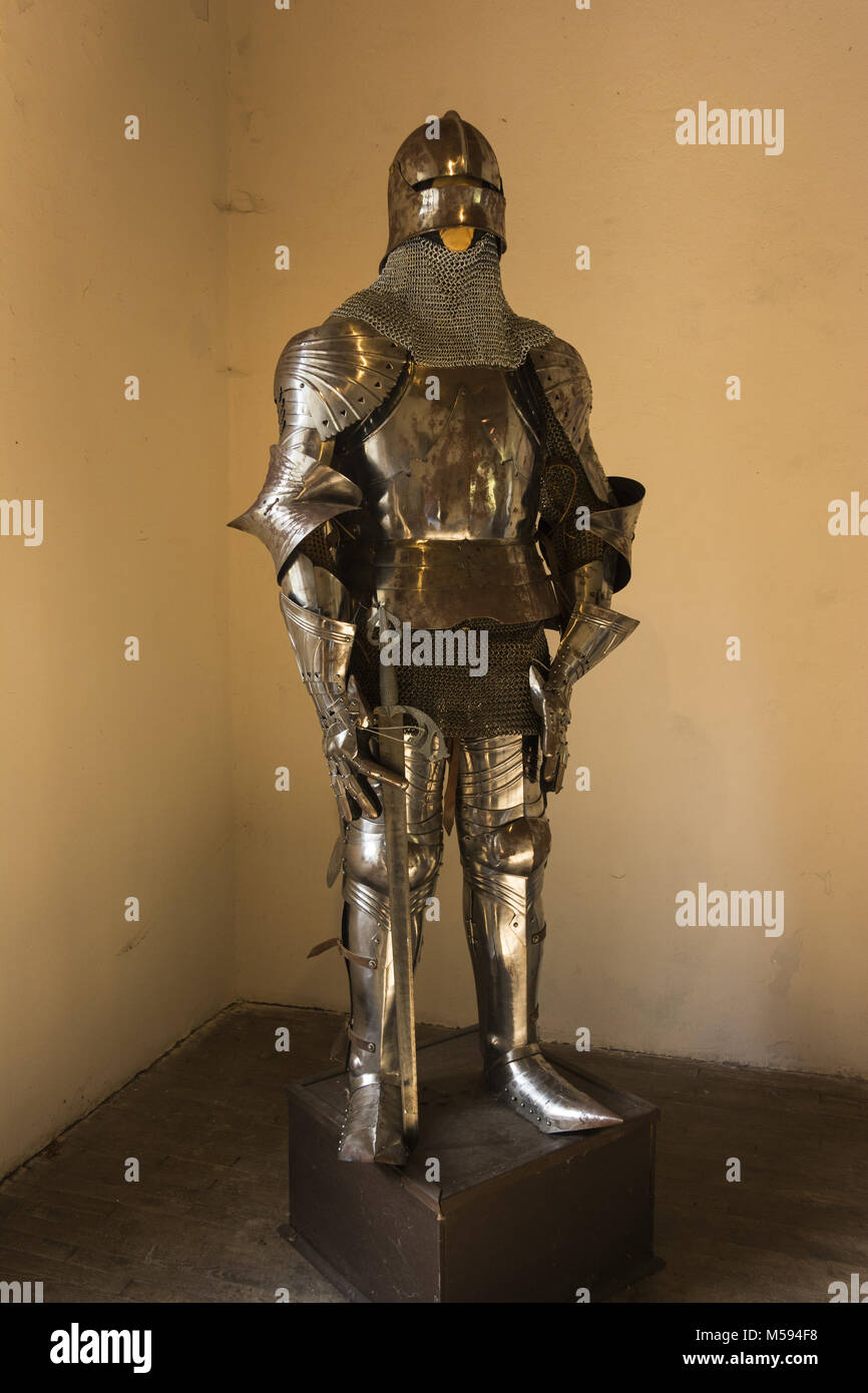 Coat of armor hi-res stock photography and images - Alamy